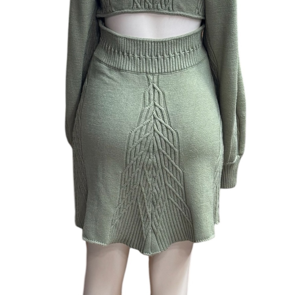 Free People.   Green Bodycon Sweater Dress with Bishop Sleeves. - Picture 12 of 13